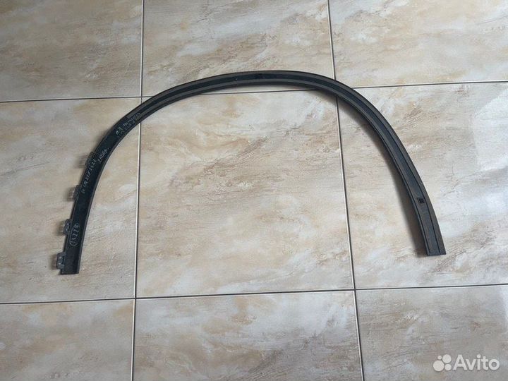 Расширитель крыла передний правый Mercedes X 156