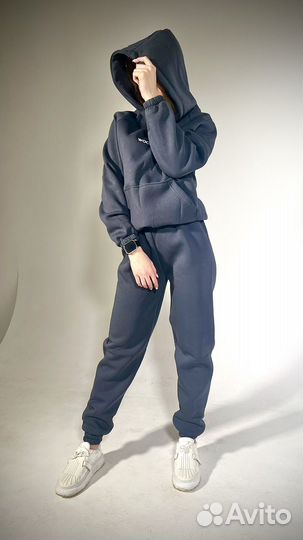 Спортивный костюм на флисе женский теплый