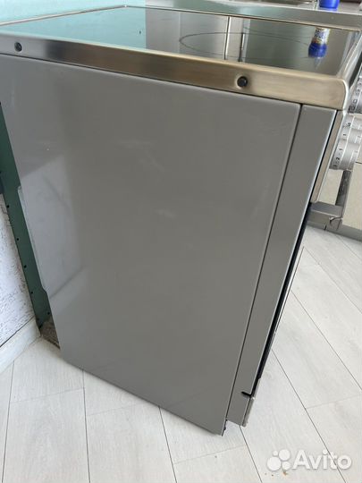 Плита электрическая electrolux