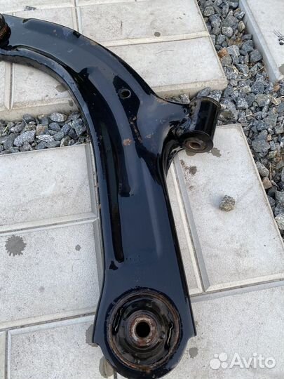 Рычаги на nissan Tiida Latio