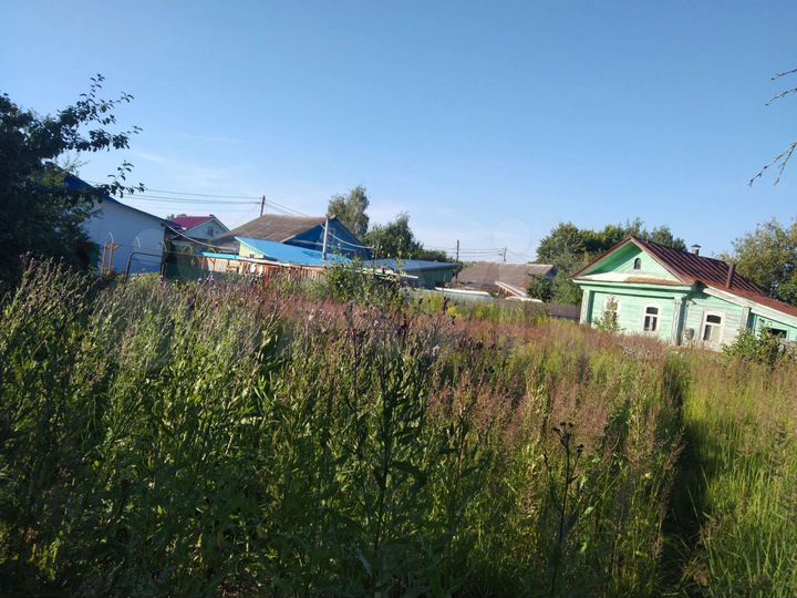 Дом 24,8 м² на участке 10 сот.