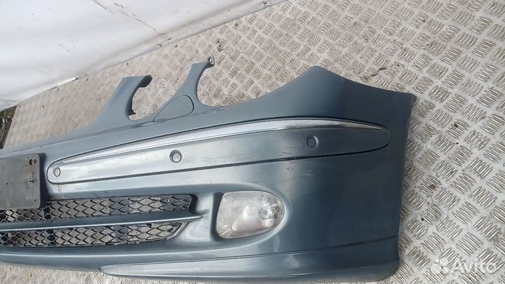 Бампер передний mercedes benz E-class W211 2002