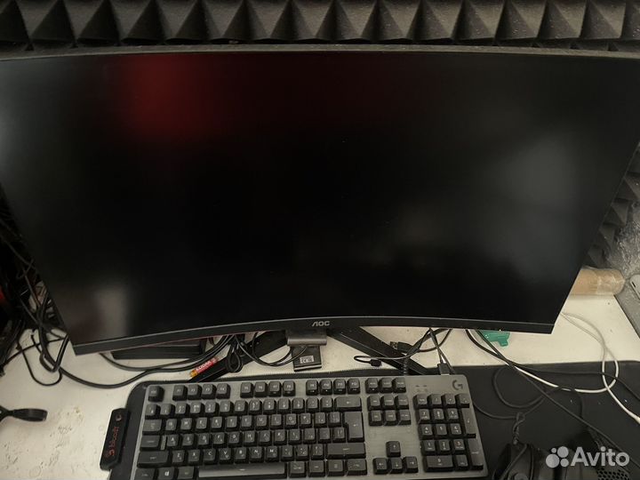 Игровой могитор AOC 2К 144Гц 27 дюймов