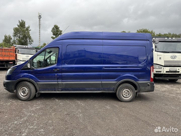 Ford Transit цельнометаллический, 2021