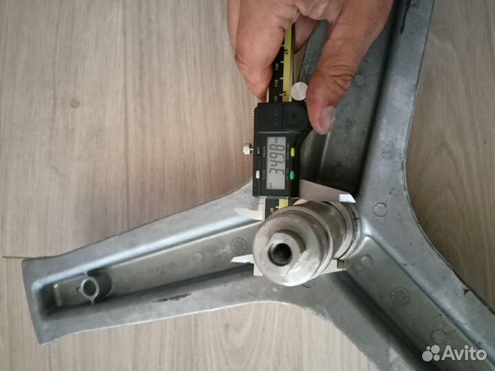 Крестовина стиральной машины Haier Хаер 0020100584