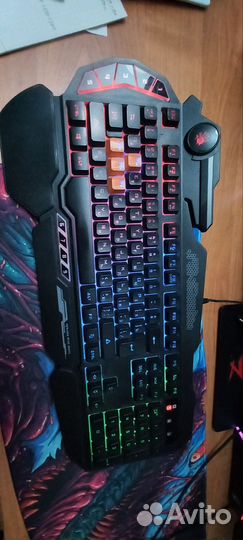 Игровая клавиатура