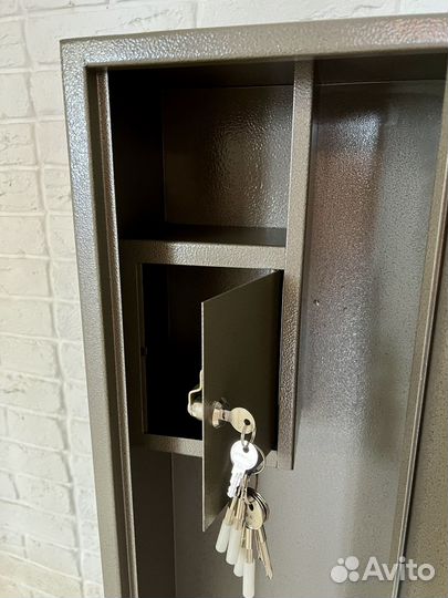 Шкаф сейф оружейный контур д-6