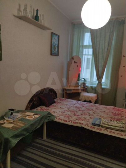 Комната 13 м² в 4-к., 5/7 эт.