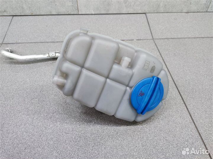 Бачок расширительный Audi A6 C7 Allroad