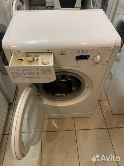 Стиральная машина indesit 5 кг