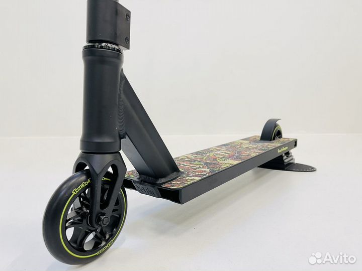 Трюковой самокат Tech Team Voodoo