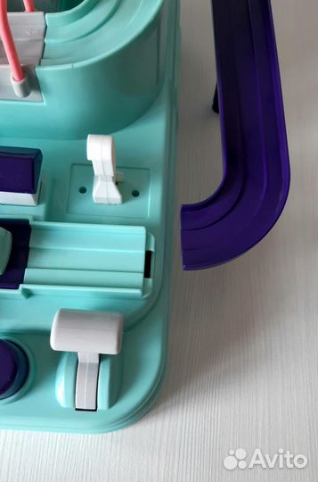 Автотрек с кнопками управления