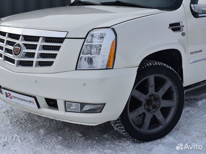 Cadillac Escalade 6.2 AT, 2011, 290 996 км