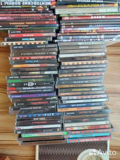 DVD плеер BBK и фильмы на DVD