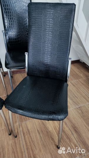 Кухонные стулья бу 4 шт