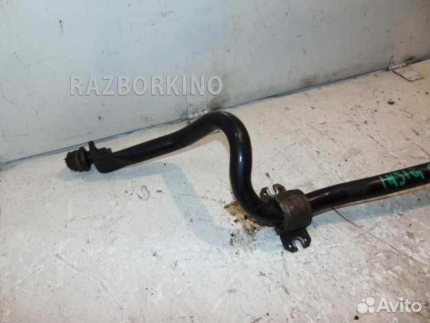 Стабилизатор передний