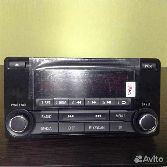 Продам штатную магнитолу Mitsubishi 8701A626
