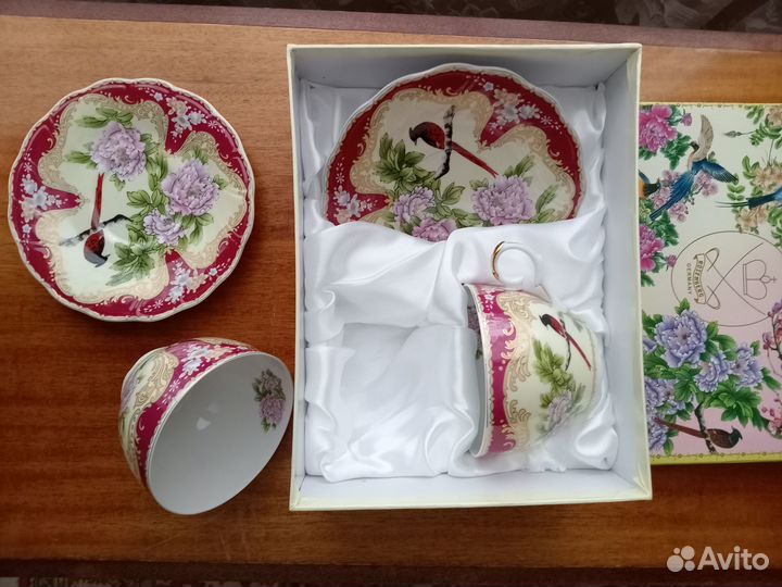 Фарфоровая чайная пара