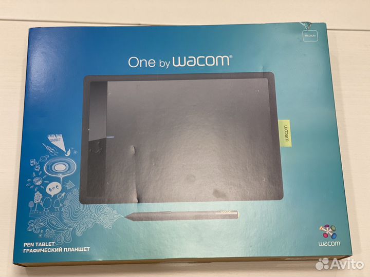 Графический планшет One by Wacom Medium