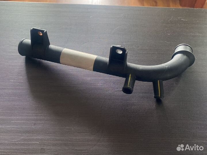 Трубка системы охлаждения