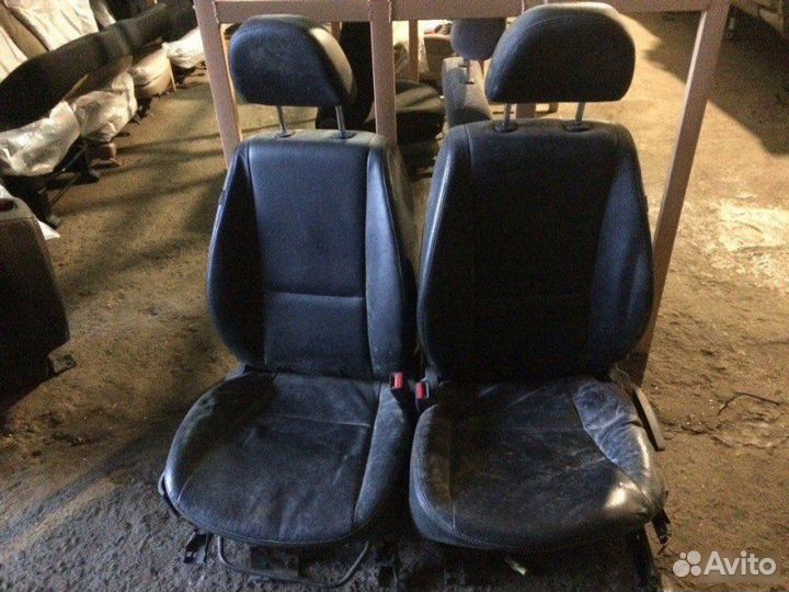 Пара сидений кожа Kia Sportage 2