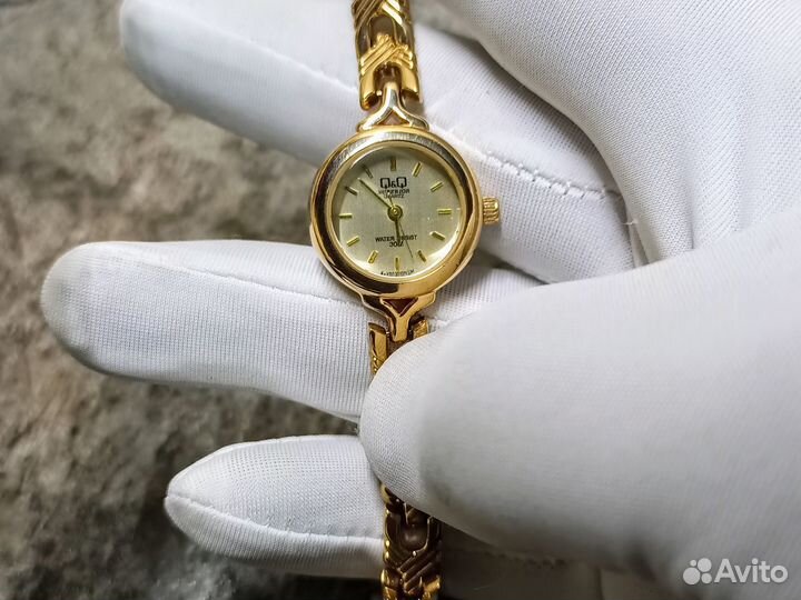 Женские Часы Наручные Позолоченные Часы QQ