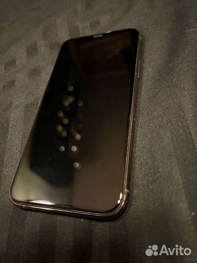 iPhone 11 Pro, 64 ГБ