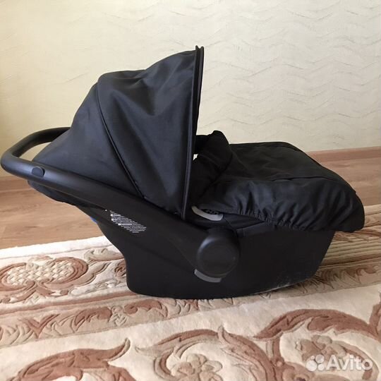 Переноска для детей в машину