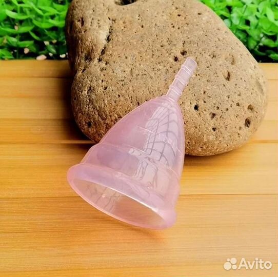 Менструальная чаша L новая