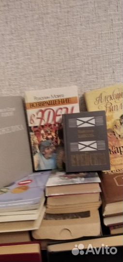 Книги в ассортименте