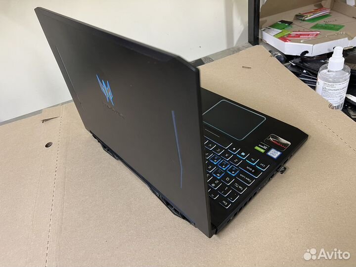 Acer predator helios 300