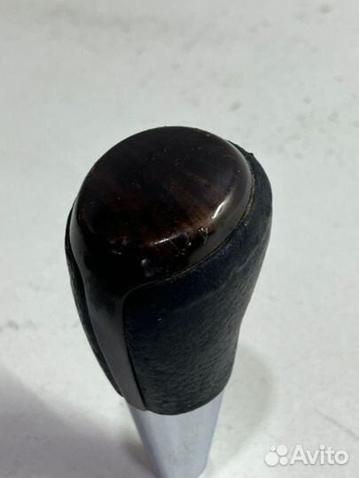 Рукоятка скоростного рычага Toyota Camry V55