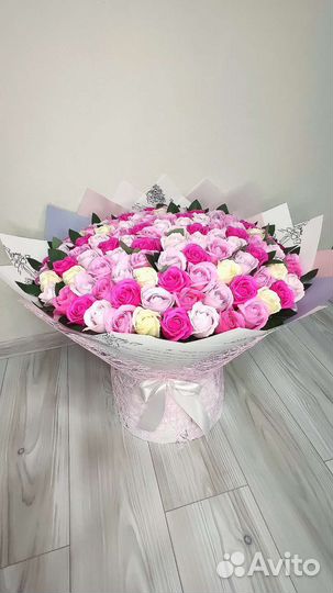 Букеты из 101 розы