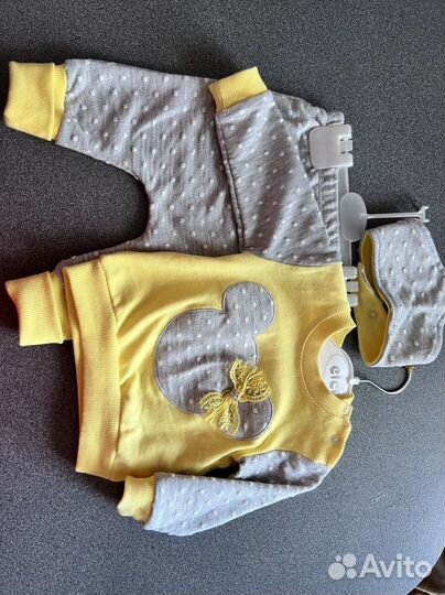 Костюм на девочку 74