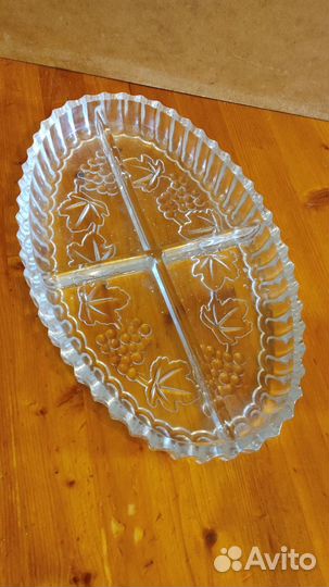 Ваза хрустальная и есть блюдо сервировочное