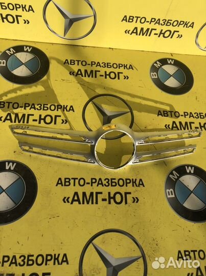 Mercedes W166 GLE Молдинг накладка решетки радиато