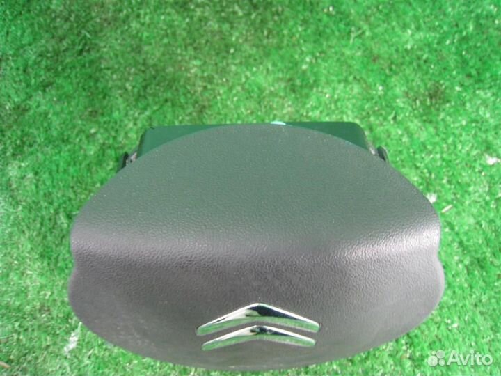 Подушка безопасности в руль Citroen C4 Grand Pica