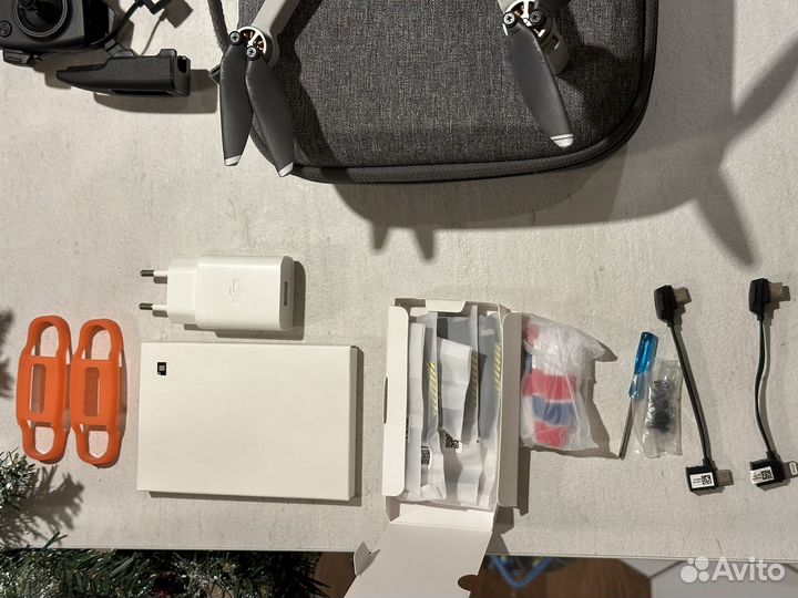 Квадрокоптер DJI Mavic mini Flymore combo