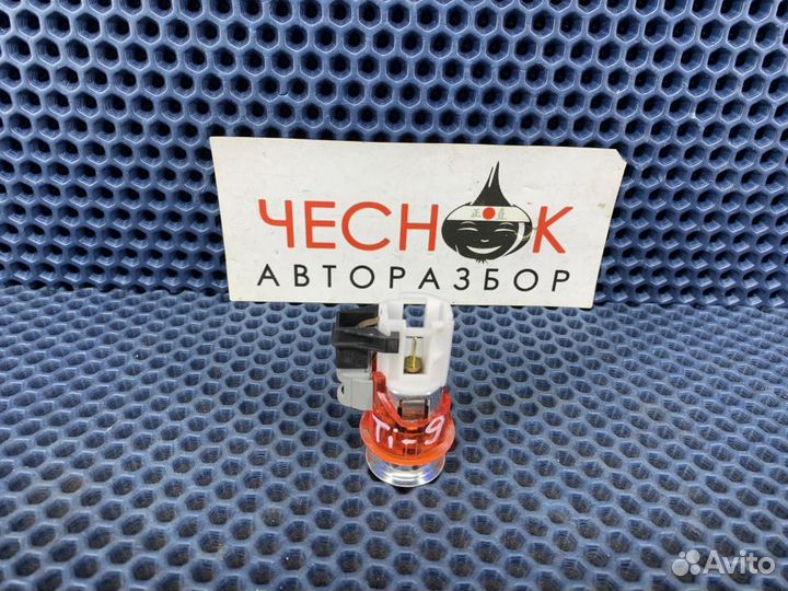 Гнездо прикуривателя VW Tiguan NF