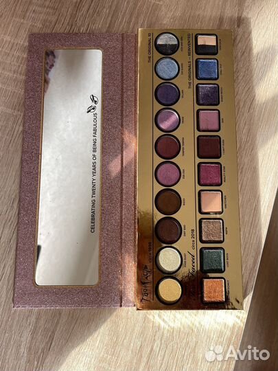 Палетка теней Too faced