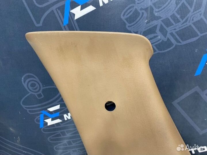 Обшивка багажника правая Chevrolet Trailblazer