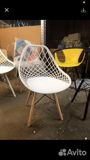 Стильный стул eames сетчатый новый в наличии