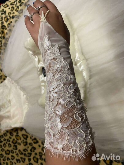 Платья свадебные