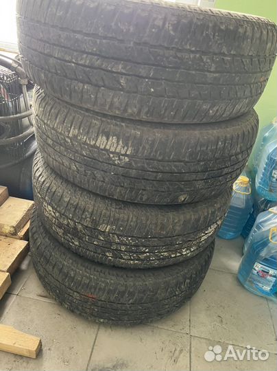 Yokohama Geolandar A/T G015 225/65 R17