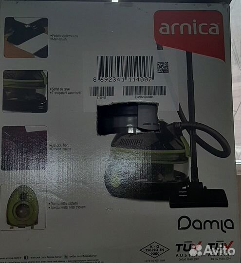 Пылесос безмешковый с водяным фильтром