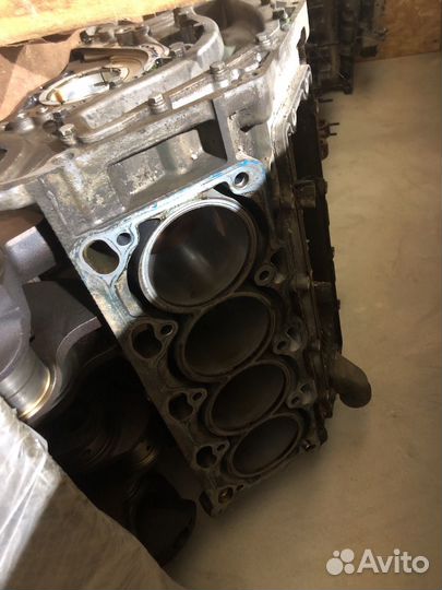 На забчасти двигатель BMW H62 B44