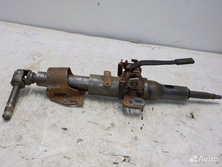 Рулевая колонка Mitsubishi Carisma