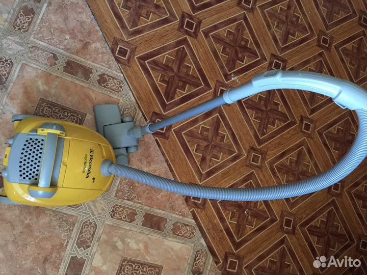 Робот электронный