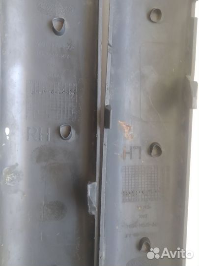 Накладка переднего бампера ford focus 2