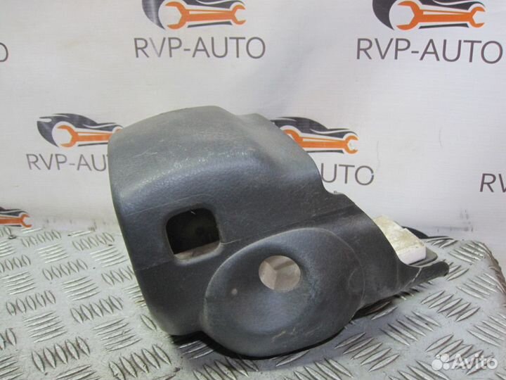 Кожух рулевой колонки Suzuki Liana 2001-2007